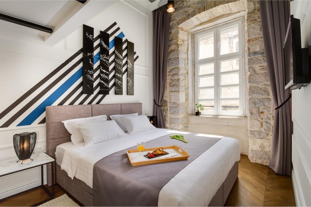 Guest house Dezign Superior &