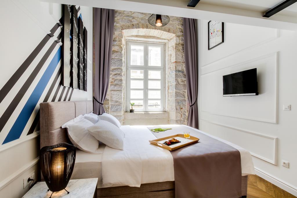 Guest house Dezign Superior & 4*