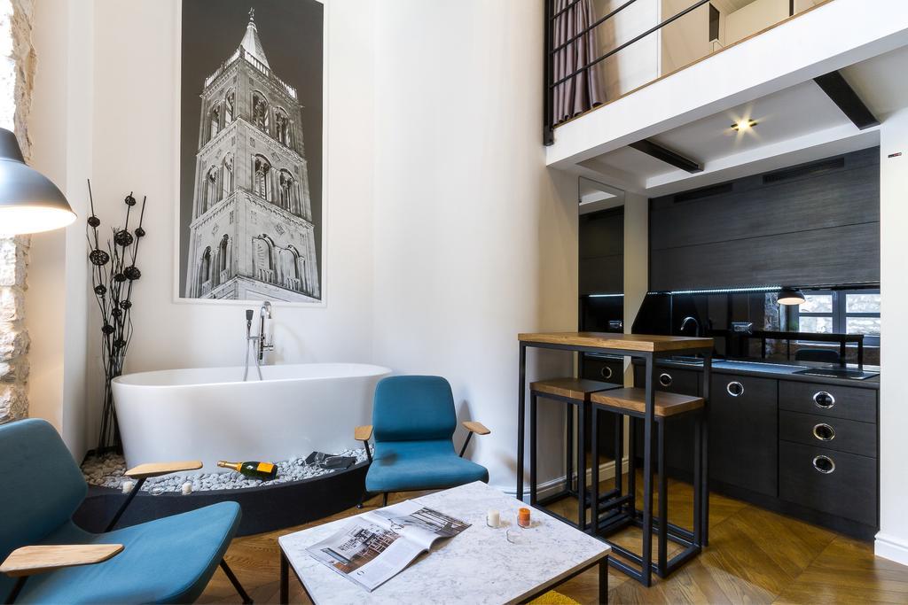 Penzión pre hostí Dezign Superior & Zadar